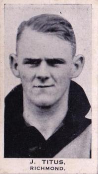 1932 Godfrey Phillips Tobacco Victorian League & Association Footballers #15 Jack Titus Front